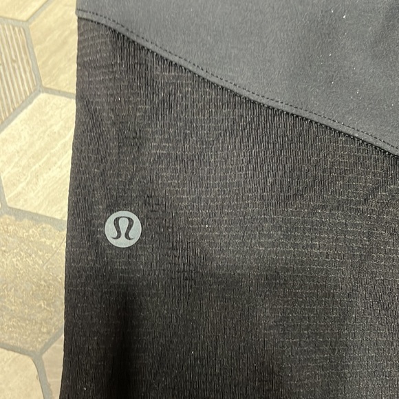{Lululemon}Mens Sz L Charcoal Gray & Black Joggers w/Elastic Waist & Tie - Picture 8 of 11